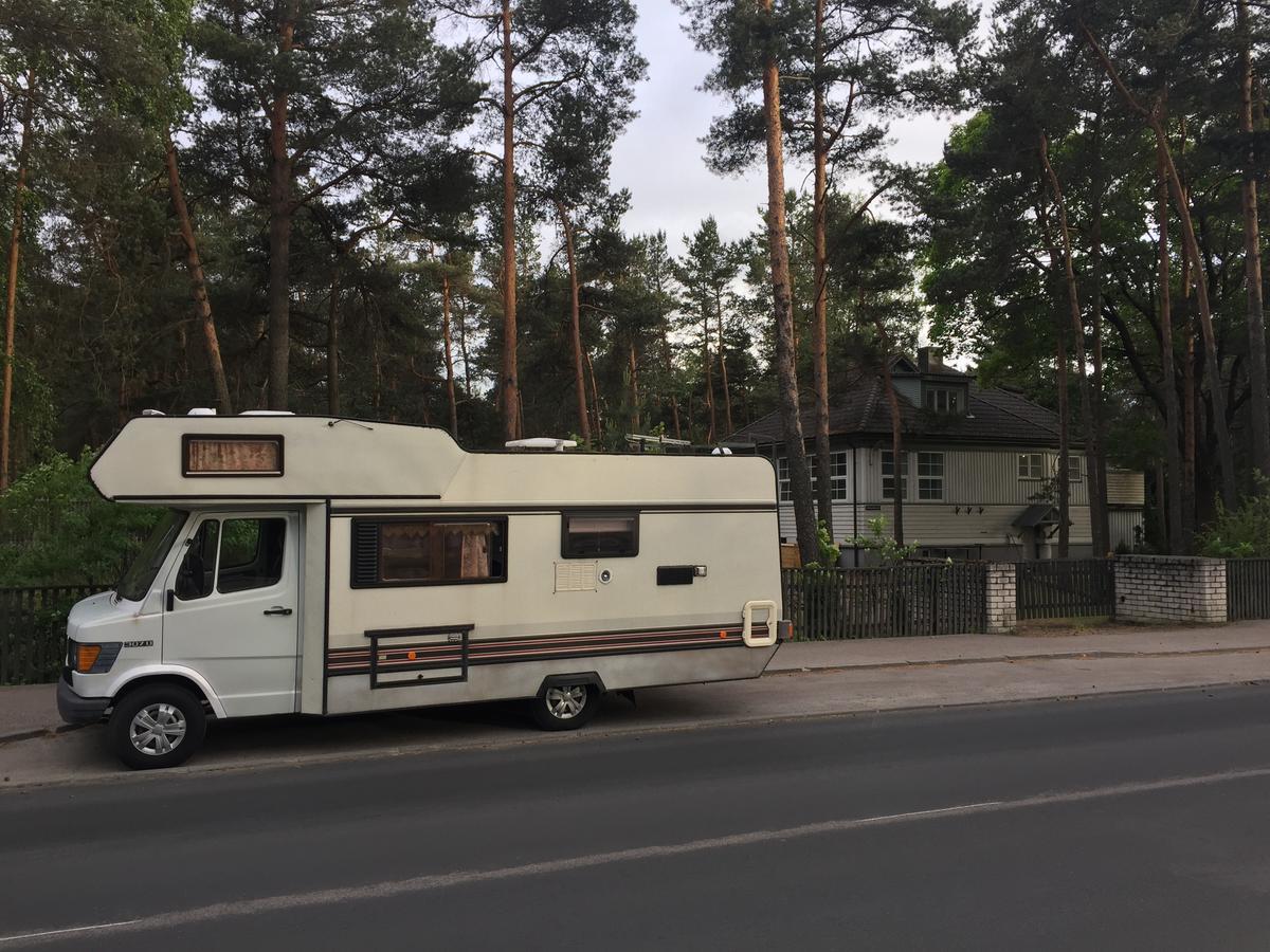 Freedom65 Hostel And Caravan Tallin Exterior foto